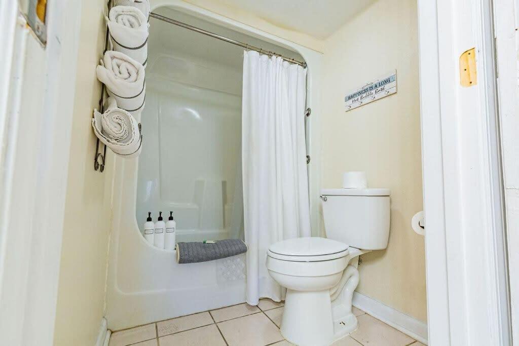 2-Bed, 1-Bath Apartment Near I-24, Great Location Chattanooga Exteriér fotografie